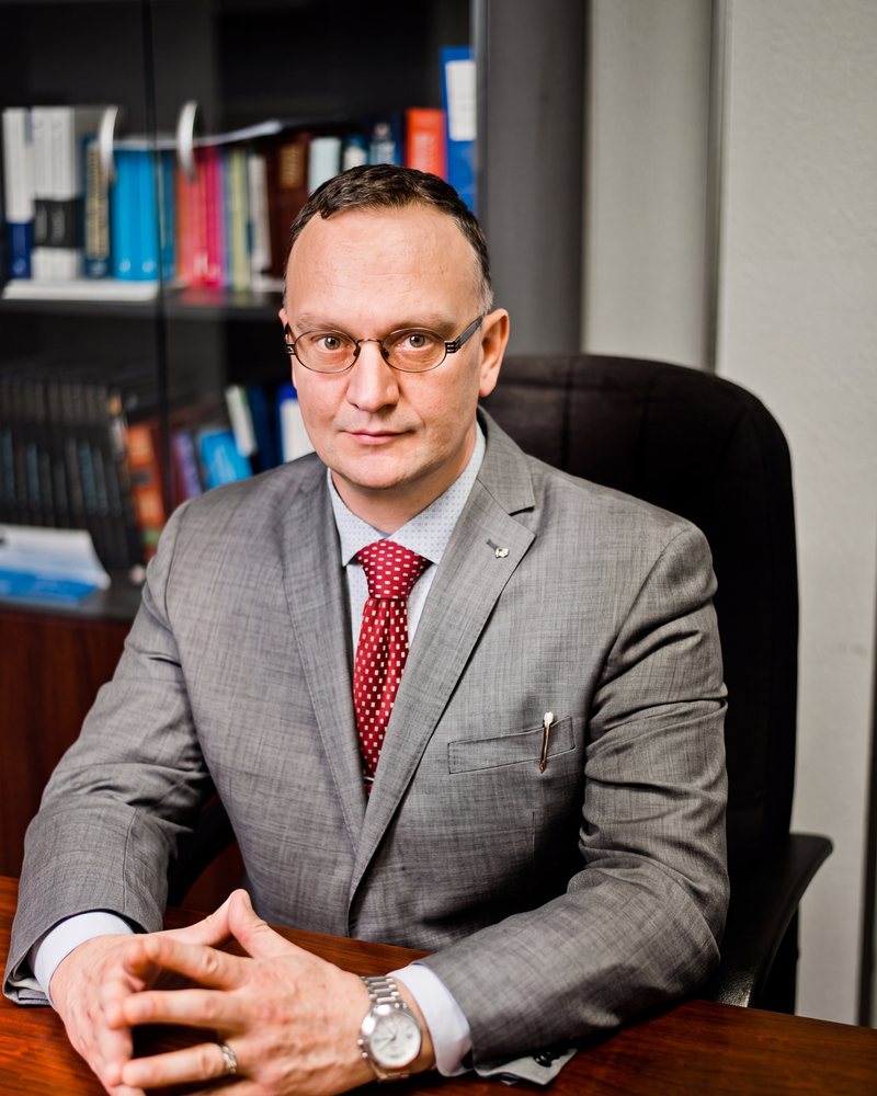 Michał Oleś — partner zarządzający kancelarii Rekowery